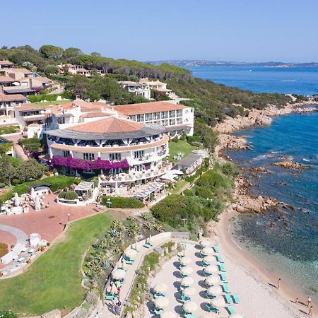 Club Hotel Baja Sardinia Exterior foto