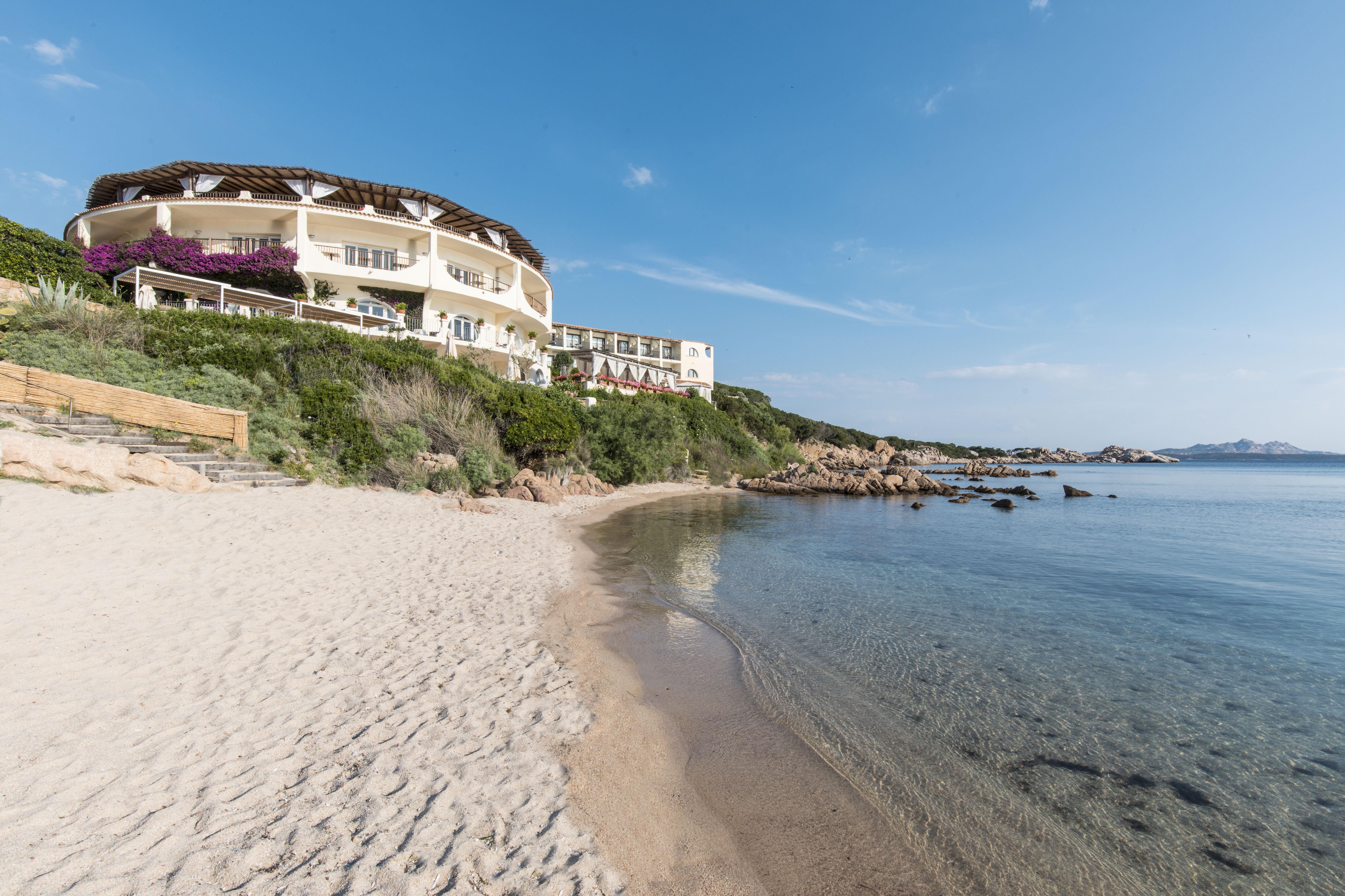 Club Hotel Baja Sardinia Exterior foto