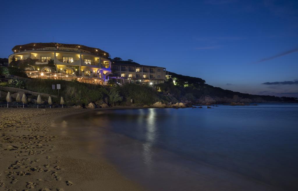 Club Hotel Baja Sardinia Exterior foto