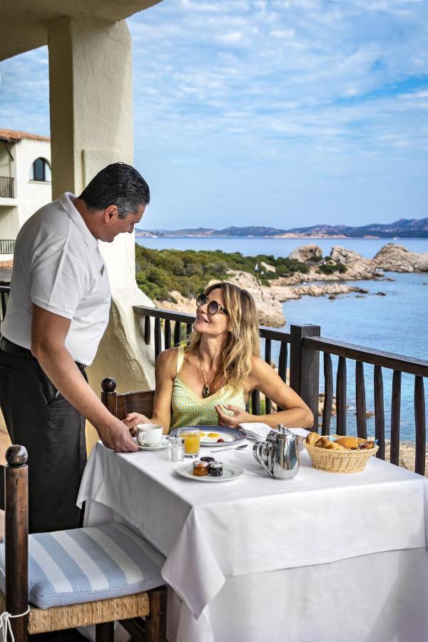 Club Hotel Baja Sardinia Exterior foto