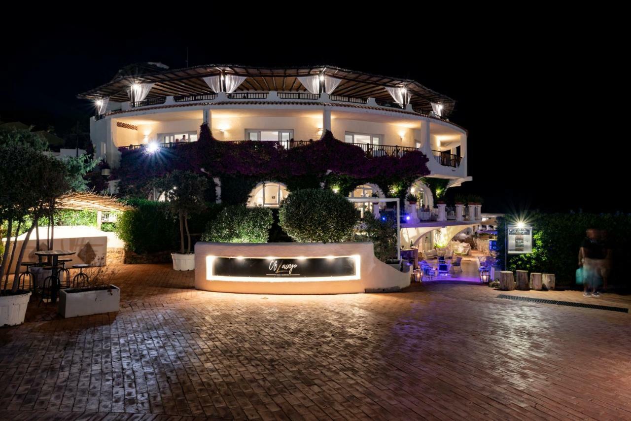 Club Hotel Baja Sardinia Exterior foto